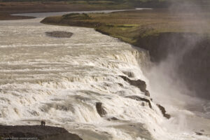 Gullfoss (gull "dorato, foss "cascata") è una delle più note cascate dell´Islanda lungo il percorso del fiume Hvítá