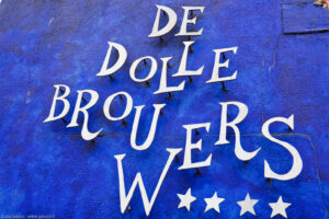 De Dolle Brouwers, "I Birrai Matti", ha sede a Essen, nelle Fiandre Occidentali