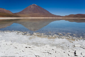 Laguna Verde e vulcano Licancabur