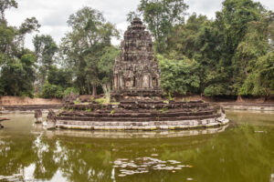 Neak Pean è un tempio situato su un´isola artificiale nei pressi di Angko vicino al complesso di Preah Khan
