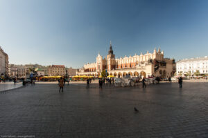 Rynek Główny è la piazza principale della città di Cracovia