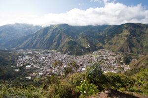 Baños, famosa stazione termale e importante via di accesso all'Oriente (Amazzonia)