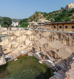 Panna Meena Ka Kund