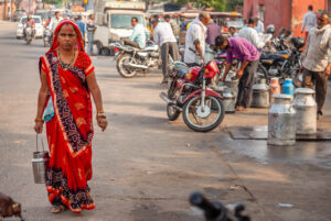 Doodh-Mandi, il mercato del latte