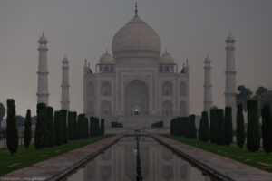 Notte di luna piena ad Agra