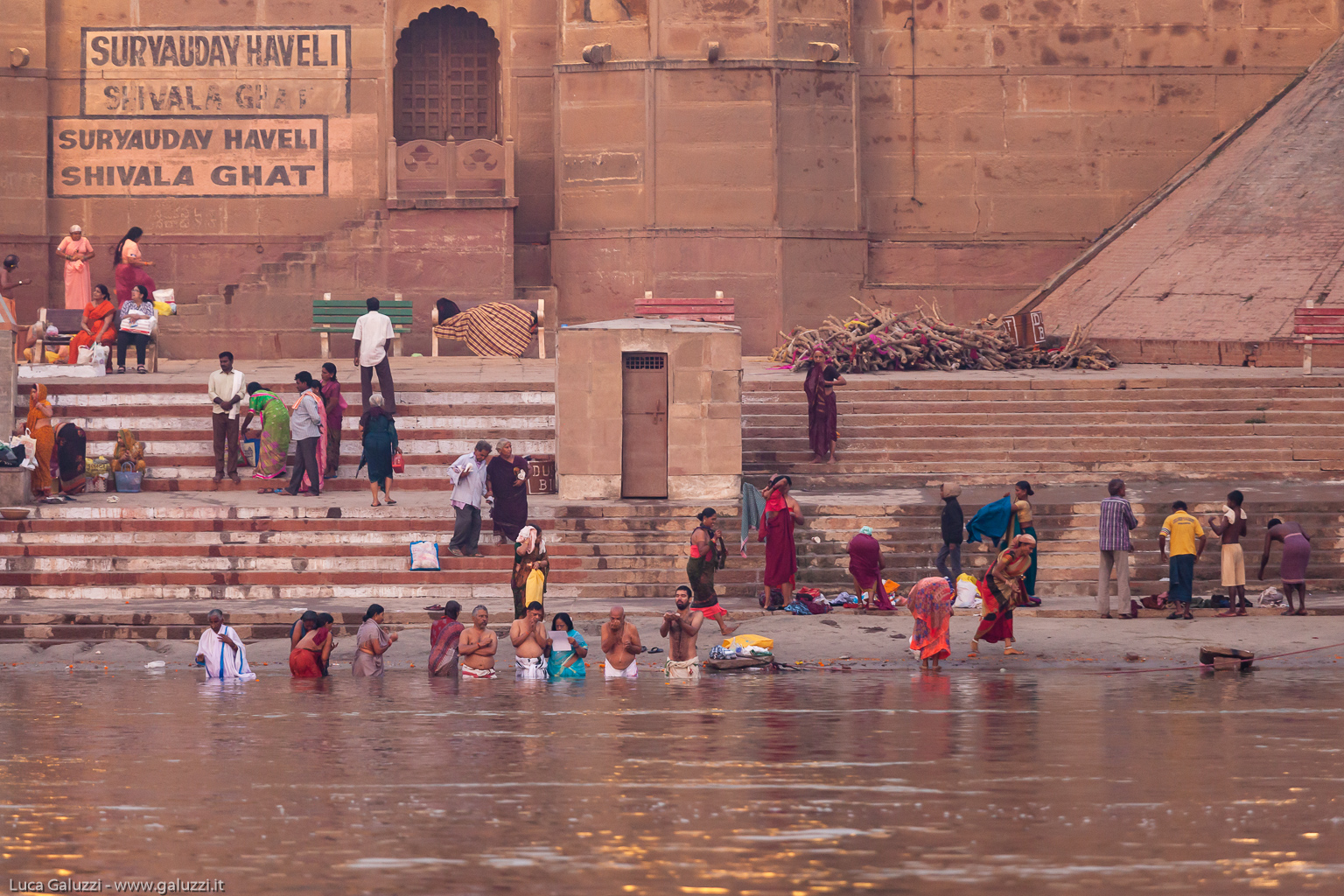 Varanasi, Bathing Ghats