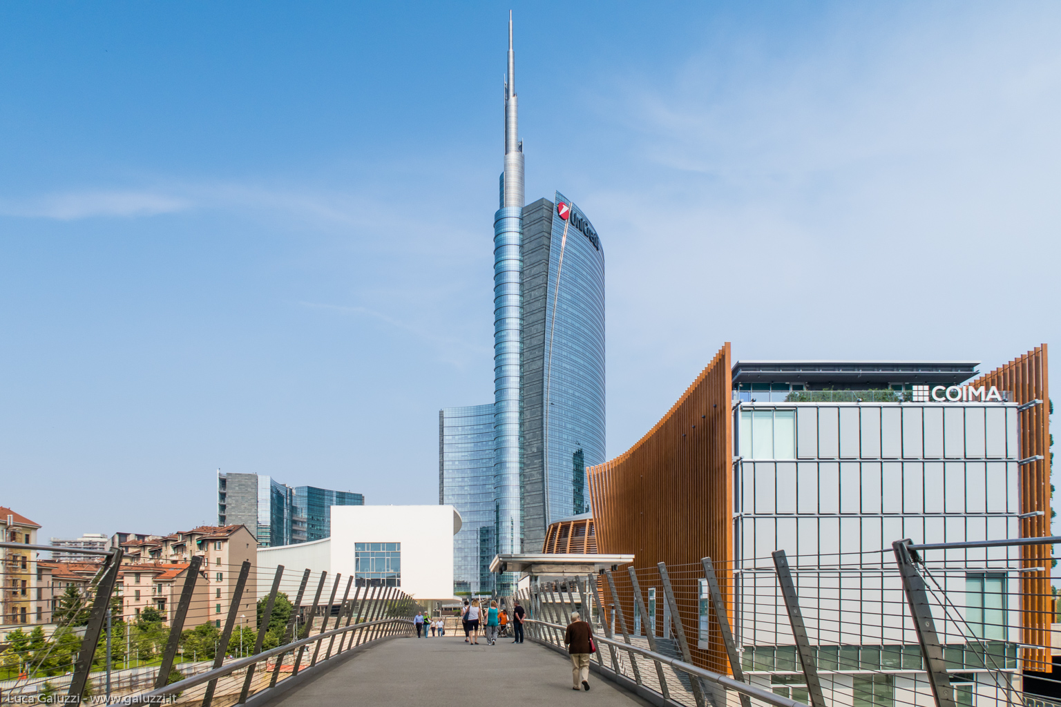 Piazza Alvar Aalto, Milano