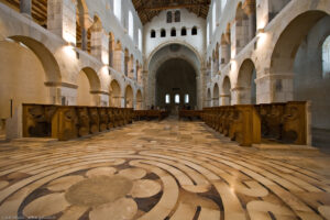 Abbaye Notre-Dame de Saint-Remy, Rochefort