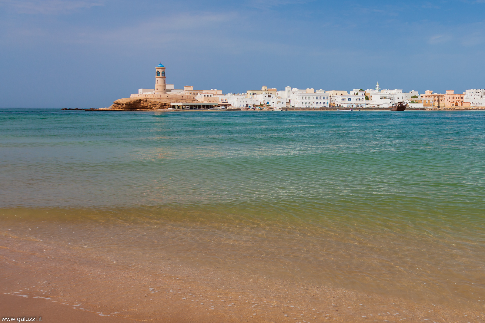 Faro Al Ayjah, Sur, Oman