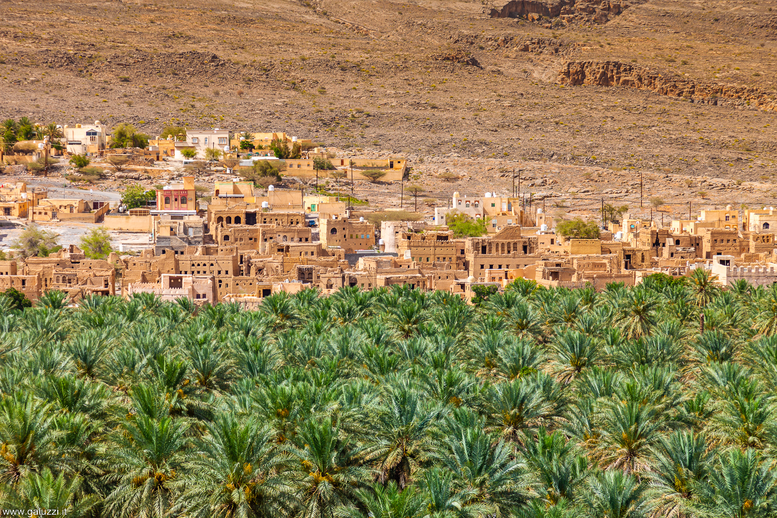 Al Hamra è una delle antiche città meglio conservate dell’Oman