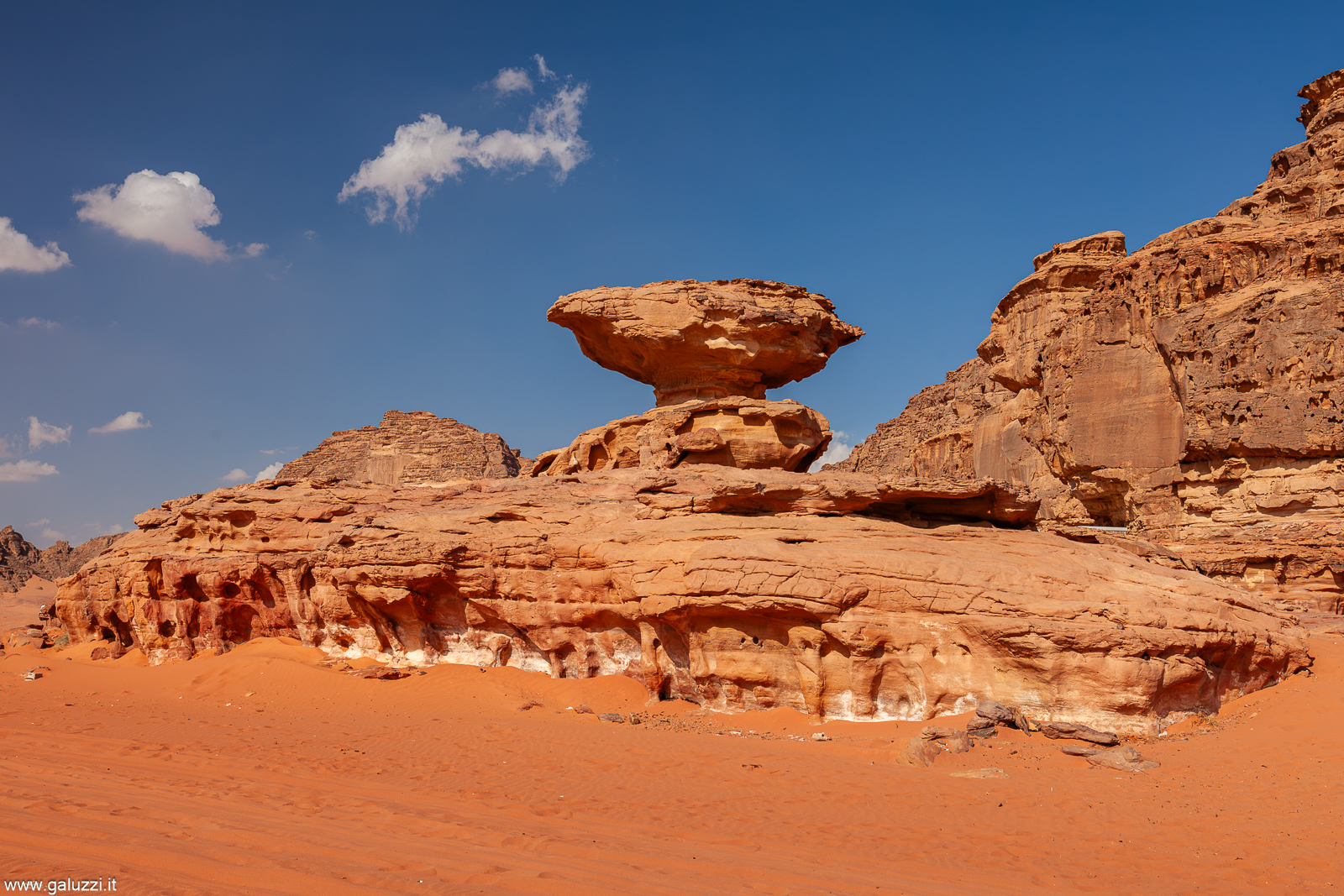 Wadi Rum: Mushroom Rock