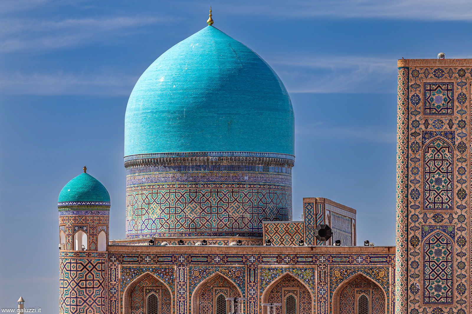 Madrasa Tilya Kori, Registan, Samarcanda