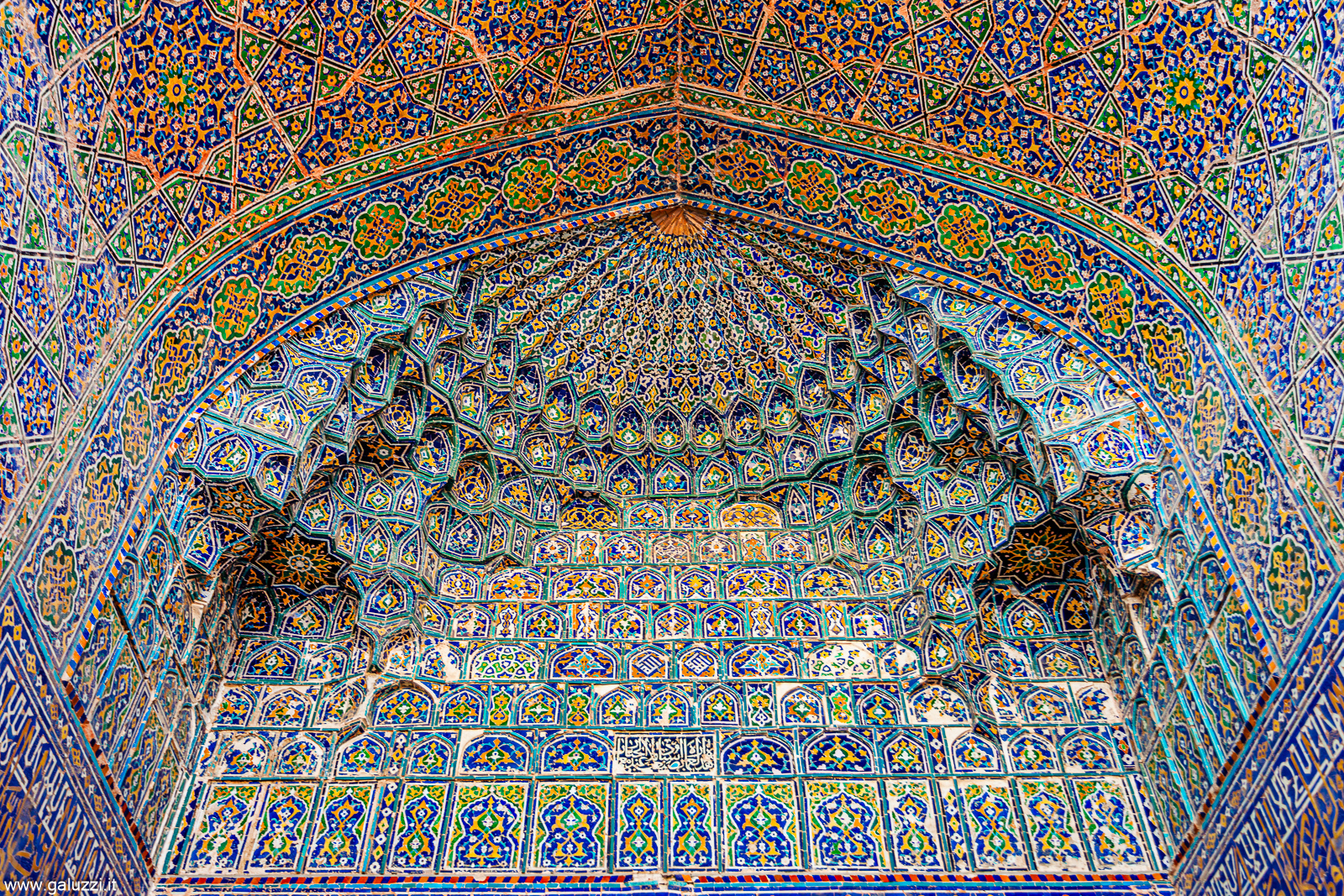 Madrasa Tilya Kori, Registan, Samarcanda